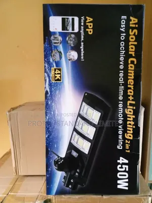 Solar Camera With Light 450w
