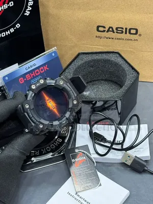 New In!! Casio G-Shock Smartwatch