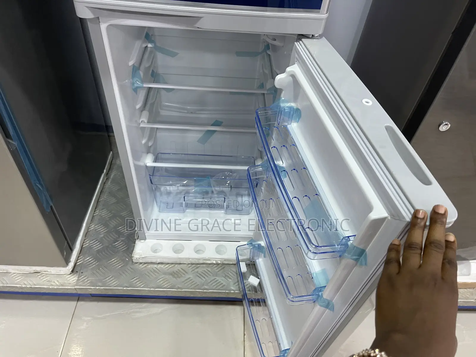 Ref 160bex R6 Double Door Haier Thermocool Refrigerator