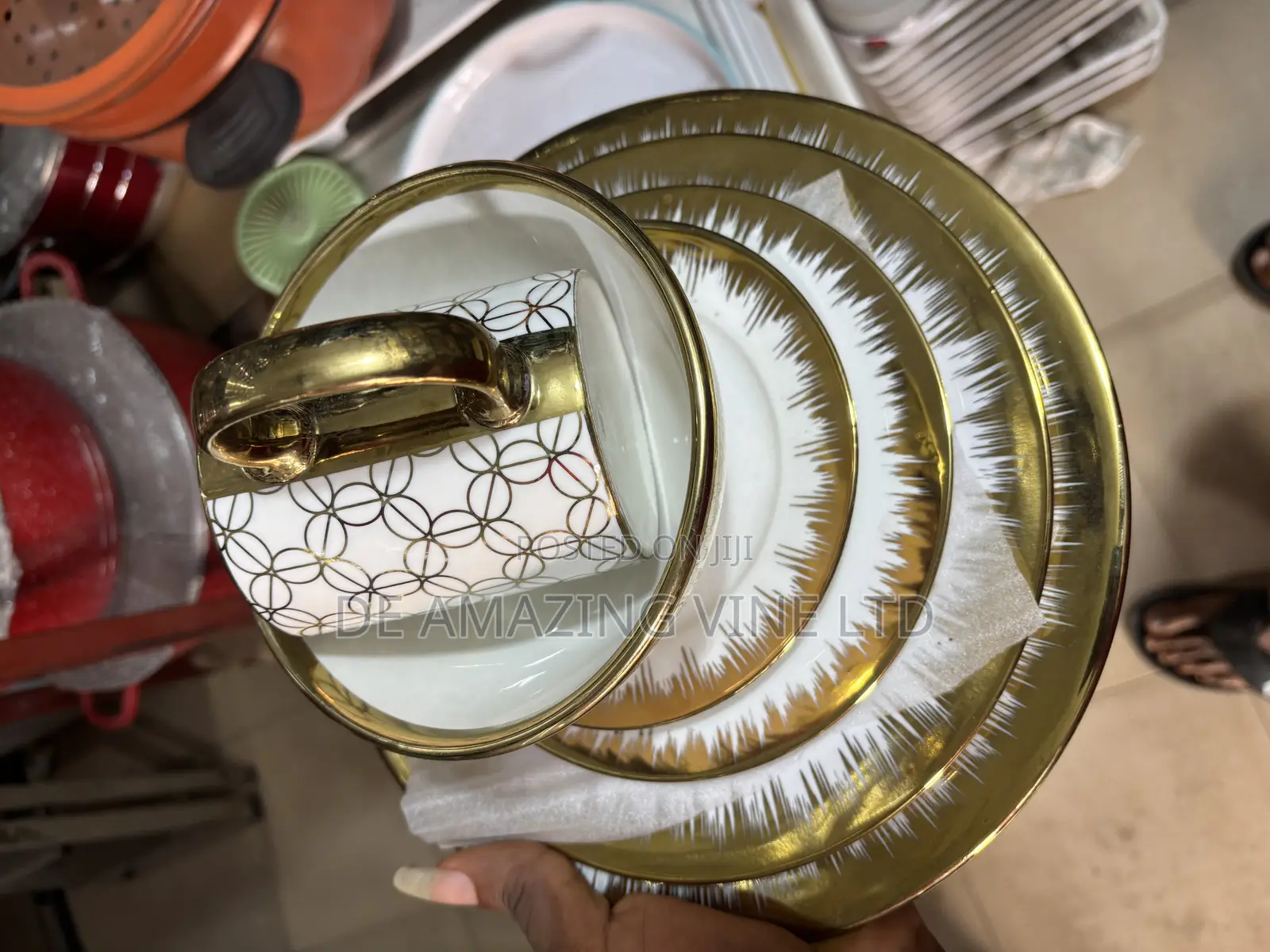 Golden Diner Set