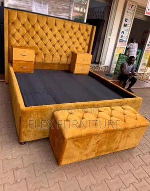 Quality 6by6 Bed Frame With Two Side Drawers and Ottoman