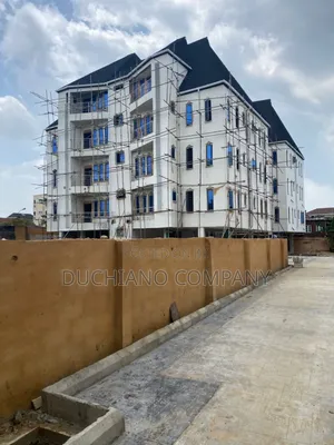 3bdrm Block of Flats in Yaba Gra, Jibowu for sale