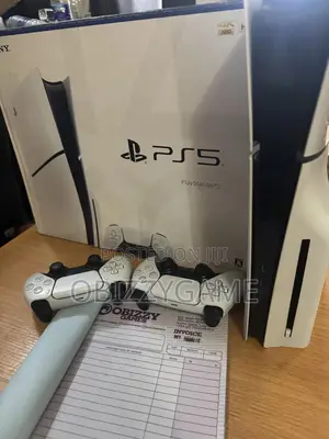 Open Box Ps5 Slim With 1 Pad