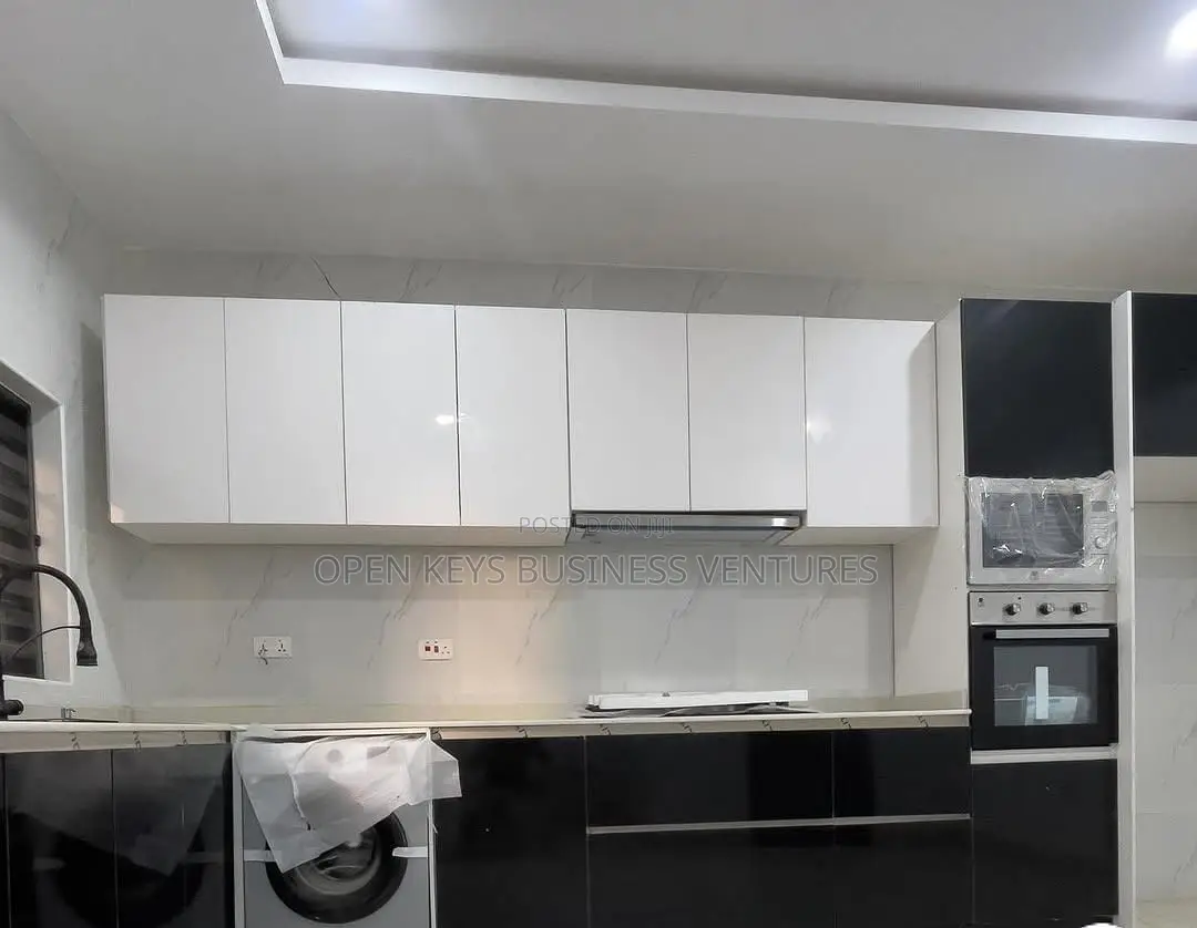 Furnished 3bdrm Duplex in Carlton Gate Estate, Akobo for sale