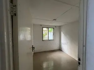 2bdrm Apartment in Lekki Phase 1 for rent