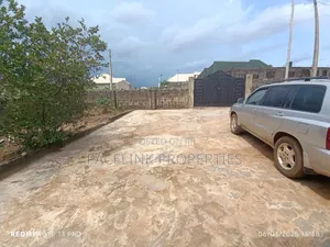 4bdrm Bungalow in Ayobo for sale