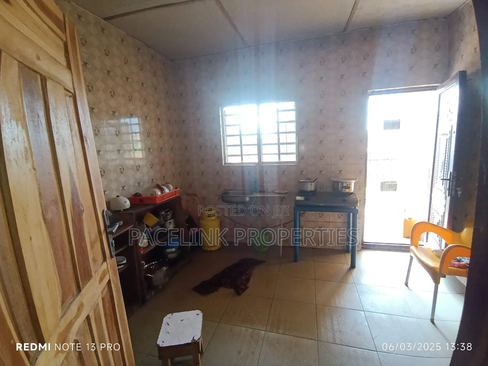 4bdrm Bungalow in Ayobo for sale