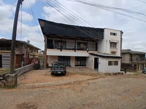 13bdrm Apartment in Total Garden, Ibadan for sale