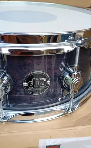 Dw Performance Series Snare Drum