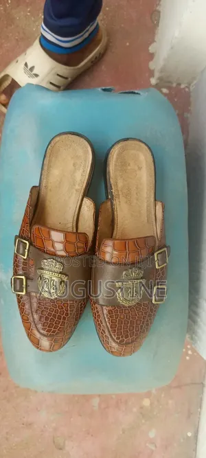 Photo - Fairly Used Brown Mules(Half Shoe)