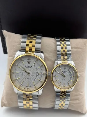 Photo - Pure Quality Luxury Men's & Women Wristwatches Versace