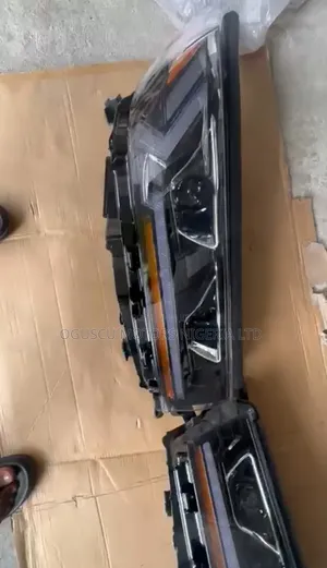 Headlamp Highlander 2015-2018 Model With Led 2 Touch