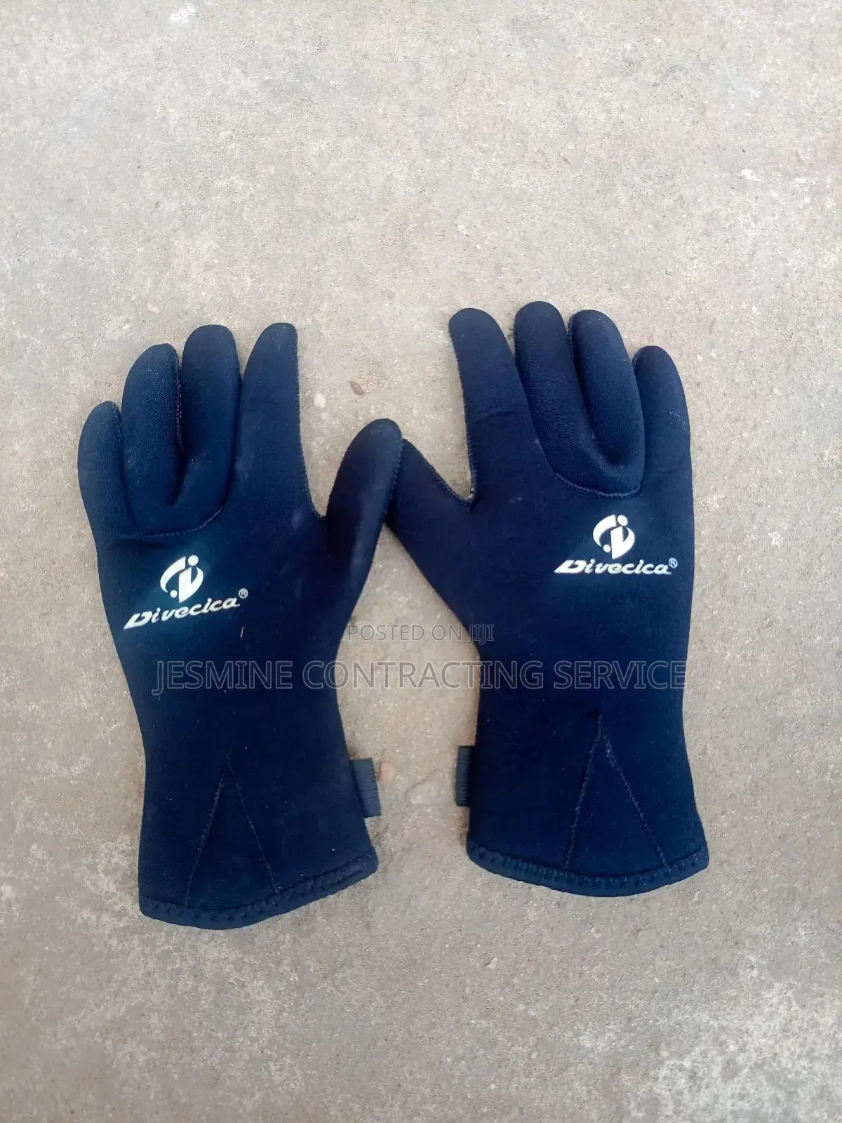 Divers Glove