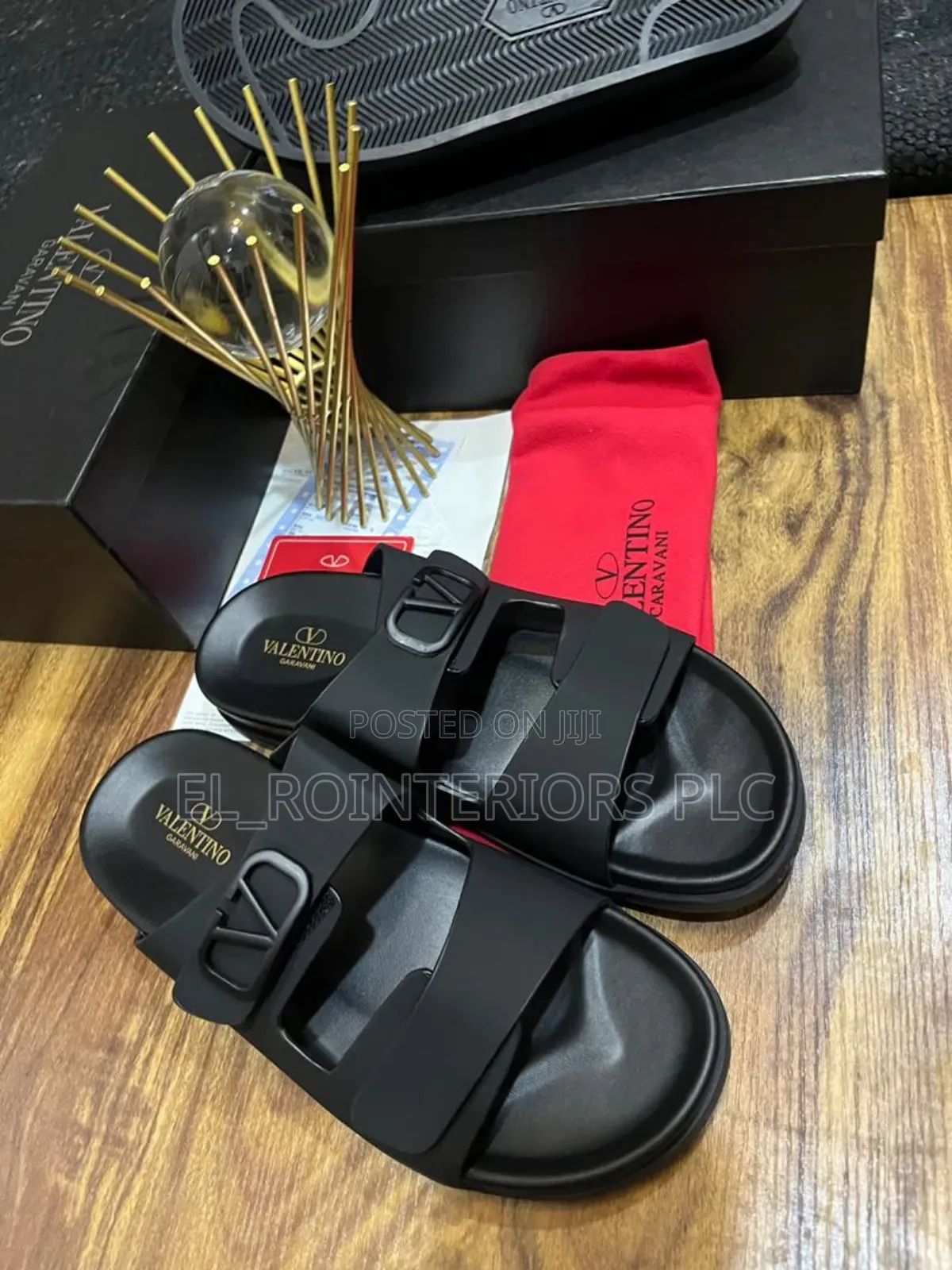Valentino Garavani Quality Pam