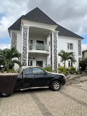 4bdrm Duplex in Abacha Road Estate, Mararaba for sale