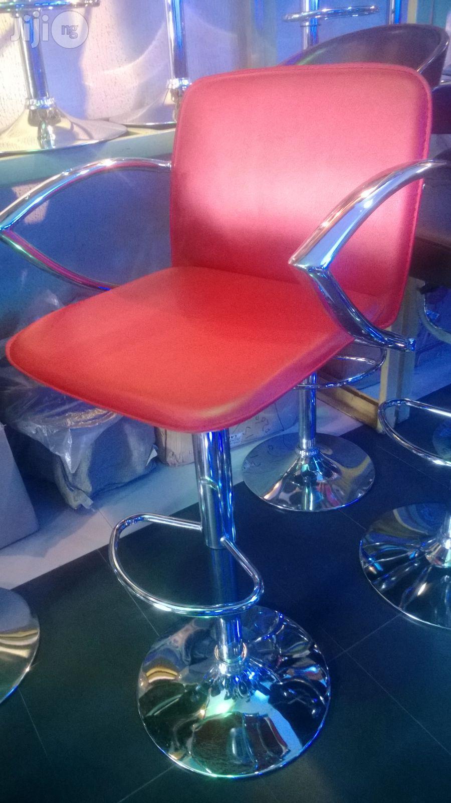 4 Ft Plastic Table