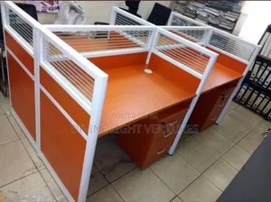 4 Seater Work Station