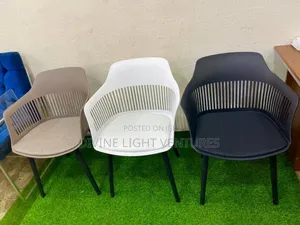 Single Arm Plastic Chair