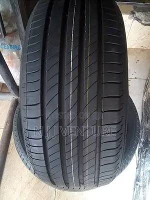 215 50 R17 Michelin