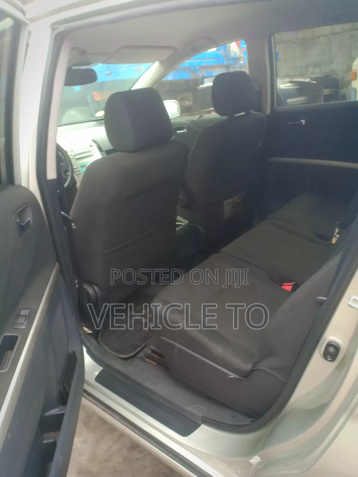 Toyota Verso 2009 Silver