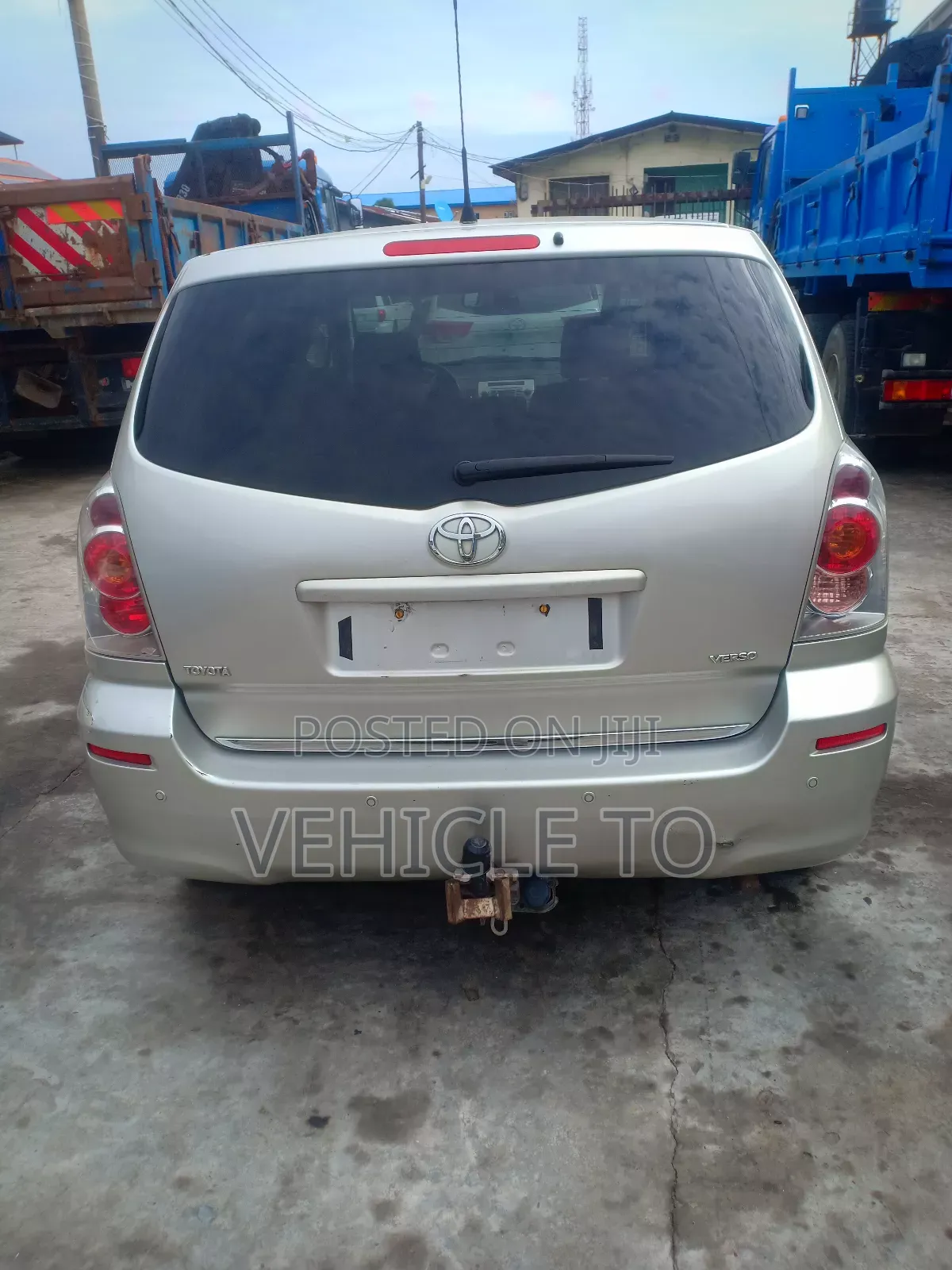 Toyota Verso 2009 Silver