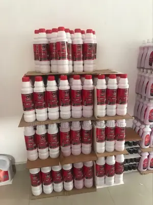 Car Wash and Wax Shampoo