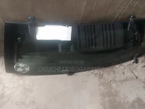 Door Glass for Cr v 2000 Model