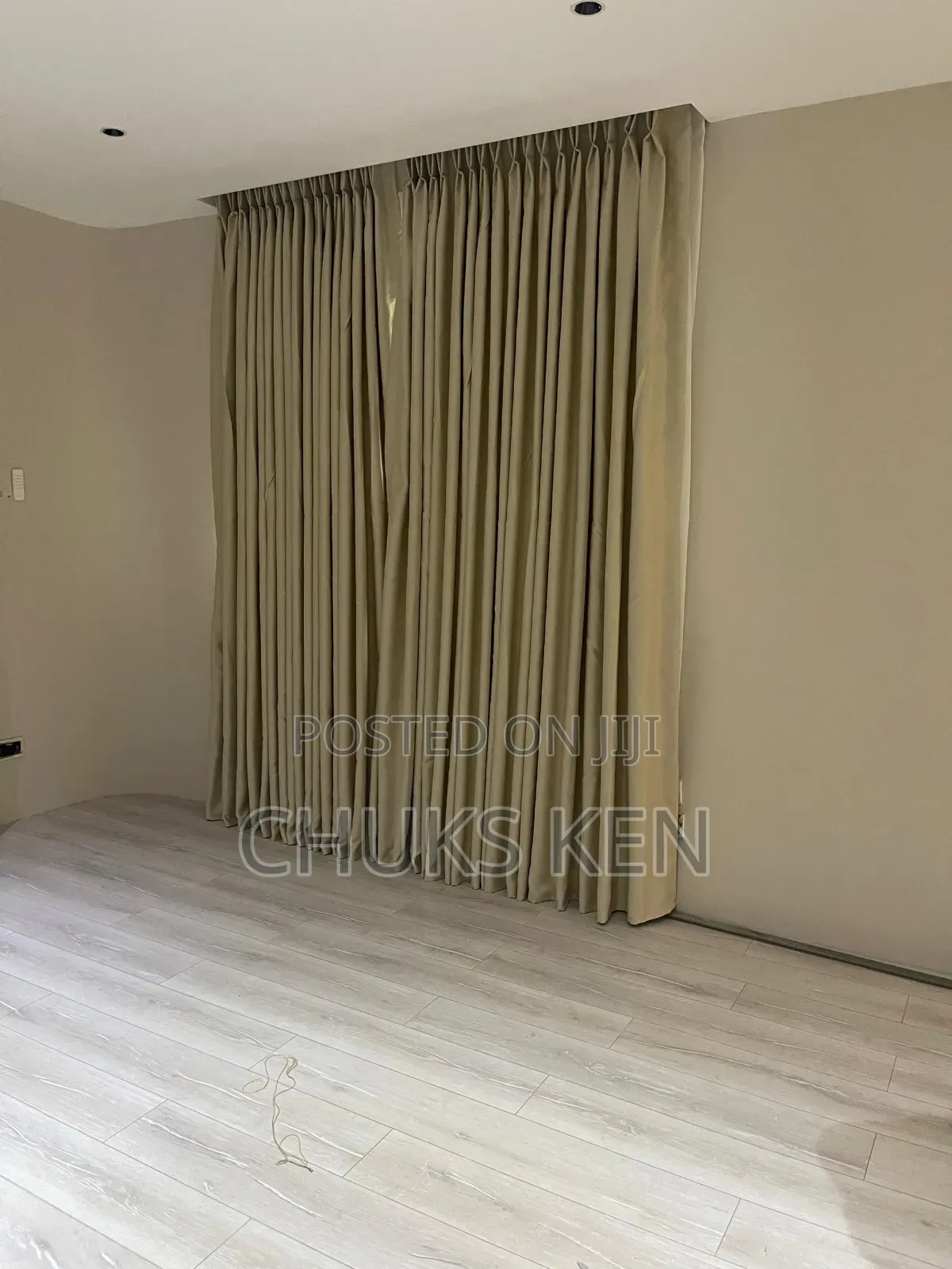 Quality Pleated Curtain