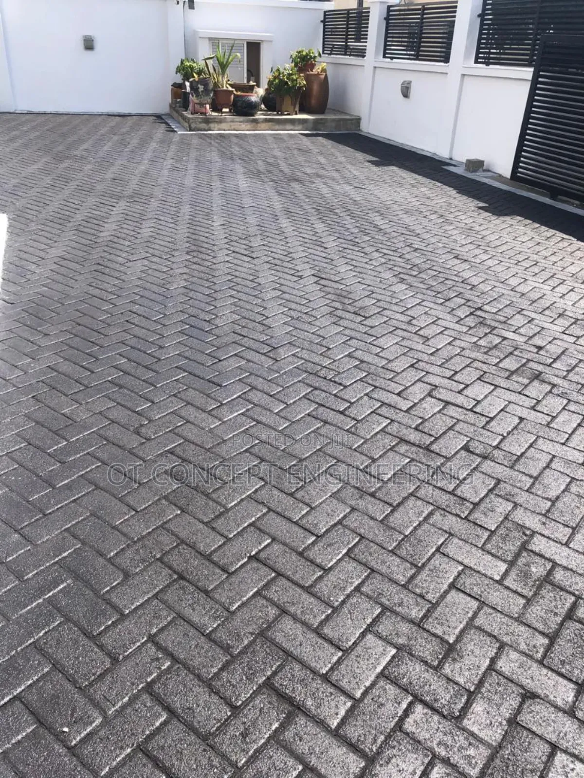 Interlock With Polishing
