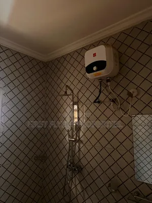 Furnished 1bdrm Block of Flats in Honda Ota for rent