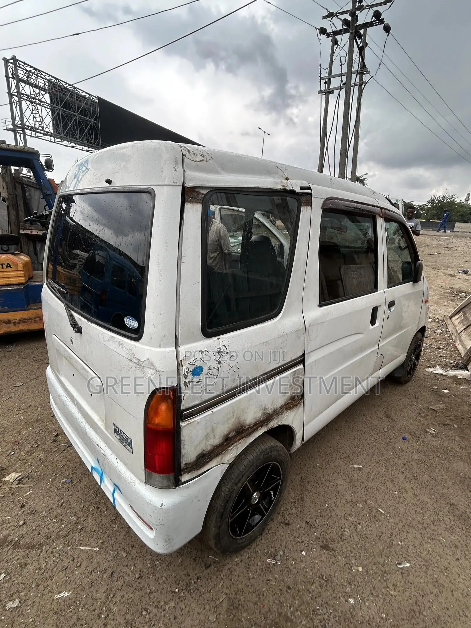 Daihatsu Hijet 2010 White