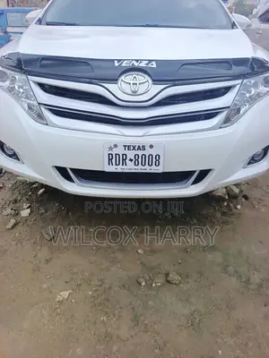 Toyota Venza LE 4dr Wagon AWD (2.7L 4cyl 6A) 2015 White