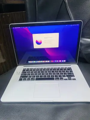 Laptop Apple MacBook Pro 2015 16GB Intel Core I7 SSD 512GB