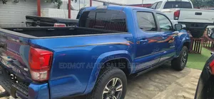 Toyota Tacoma Limited 2017 Blue