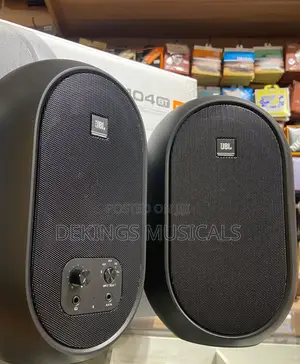 Jbl 104‐Bt Compact Desktop Reference Monitors  Studio