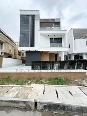 Furnished 5bdrm Duplex in Lekki for sale