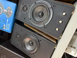 6 Inches London  Use Active Studio Monitor