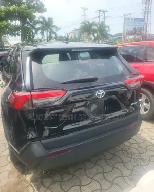 Toyota RAV4 Limited 2022 Black