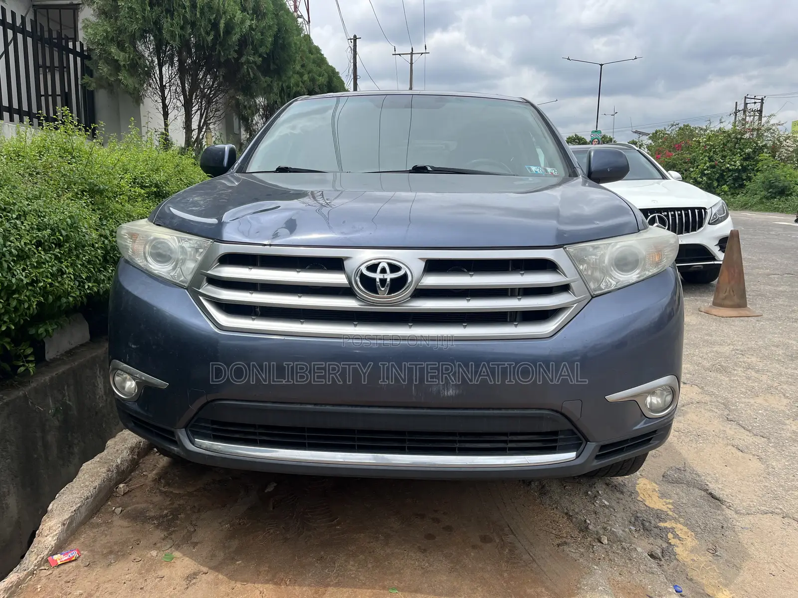 Toyota Highlander 2012 Blue