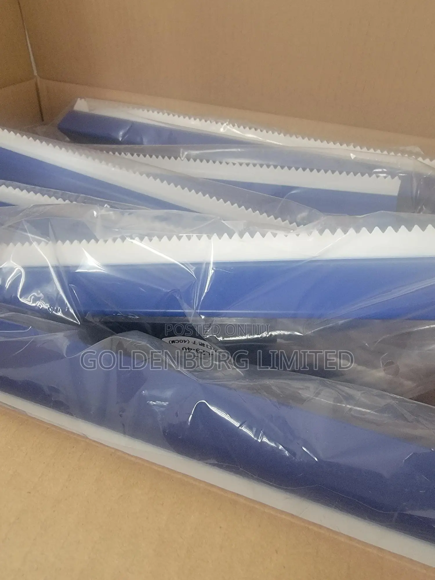 Notched Squeegee For Epoxy Application
