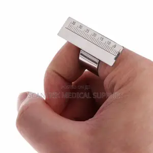 Chromatic Dental Spacer