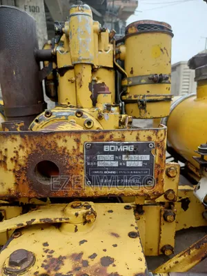 Bomag Compacting Roller