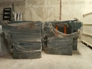 Pet Bottle Pressing Machine