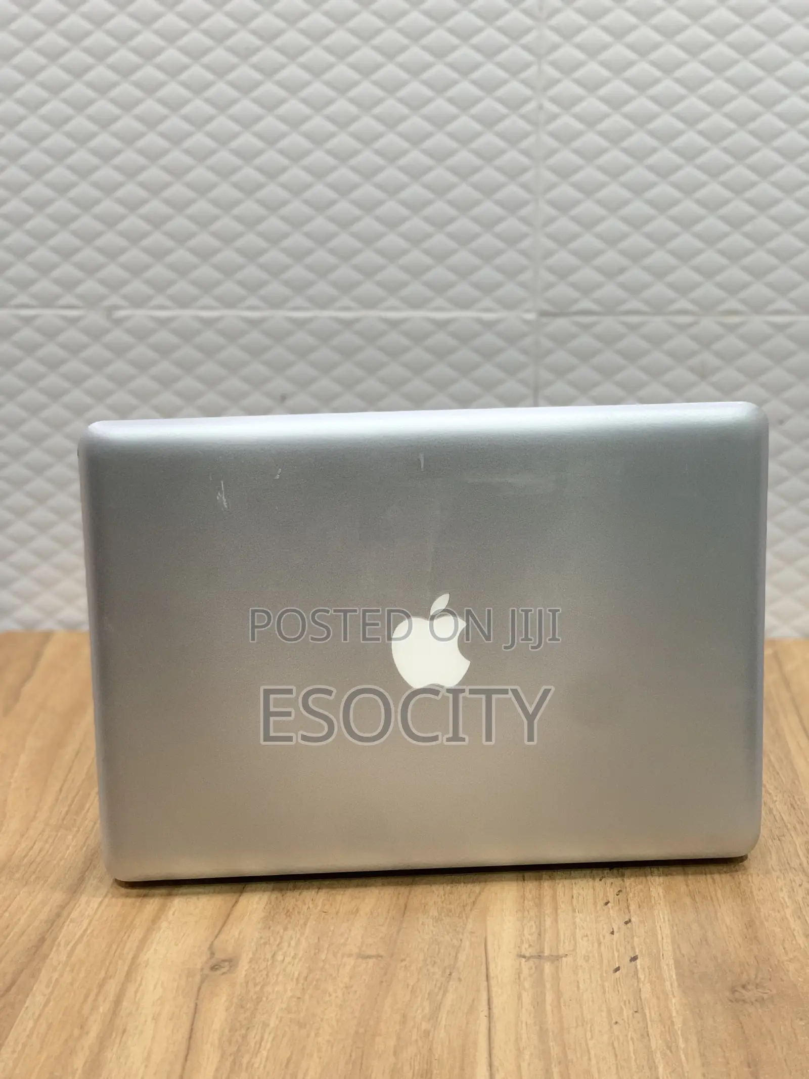 Laptop Apple MacBook 2010 8GB Intel Core I5 HDD 500GB