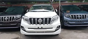 Photo - Toyota Land Cruiser Prado 2015 White