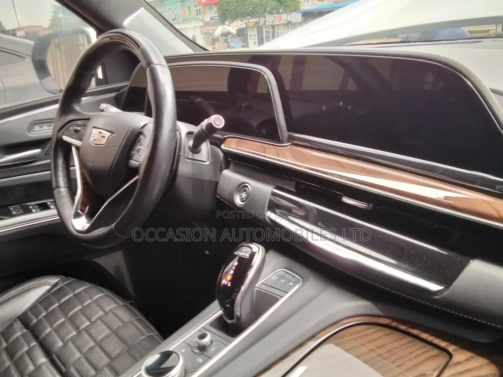 Cadillac Escalade 2021 White