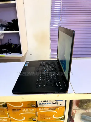 Laptop Dell Latitude E7470 8GB Intel Core I5 SSD 256GB