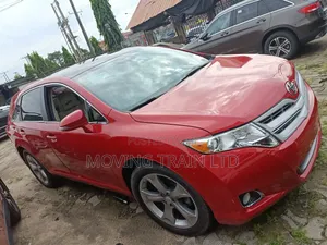 Toyota Venza XLE 4dr Wagon AWD (3.5L 6cyl 6A) 2015 Red