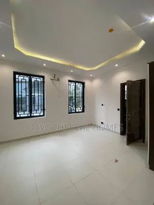 4bdrm Duplex in Lekki Phase1 for rent