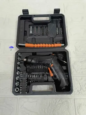 Lithium Battery Rechargeable Screwdriver With Accessories Set.